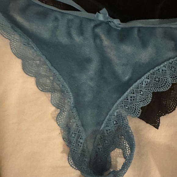 Victoria’s Secret Velvet & Lace Panties Set, New, Multiple Colors - Picture 6 of 9
